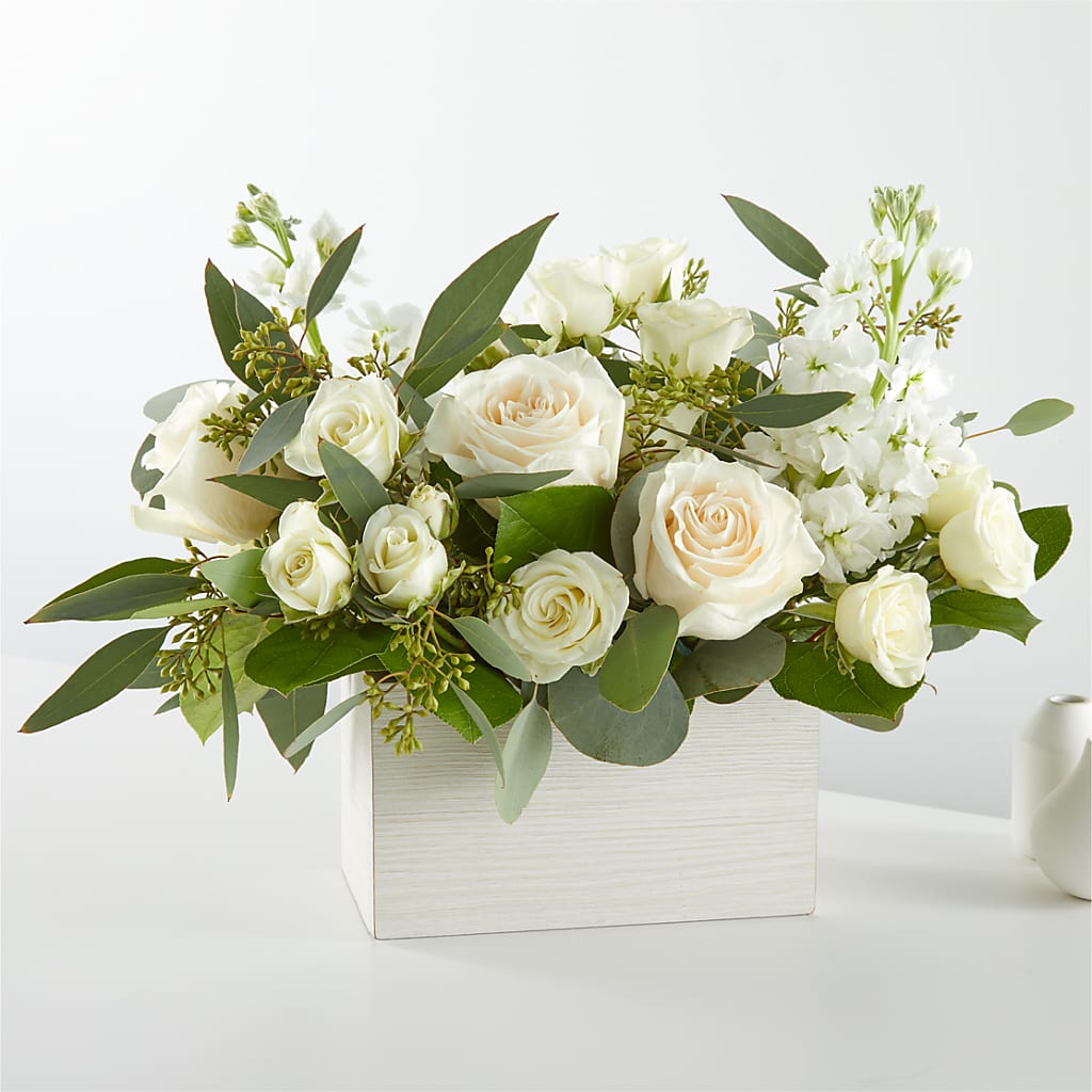 Fresh Linen Box Bouquet – J ALEXANDER'S FLORIST, Jackson MI