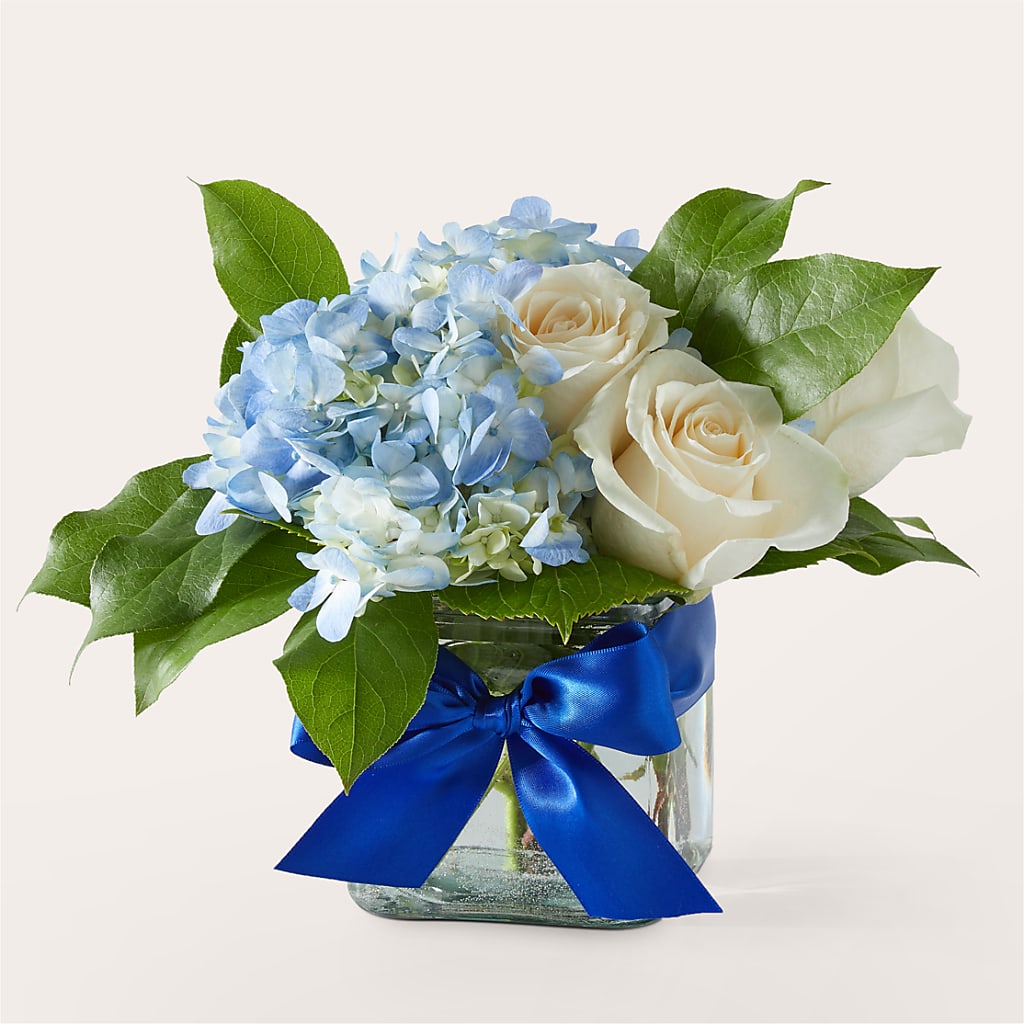 Sky Blue Delight Bouquet – J ALEXANDER'S FLORIST, Jackson MI