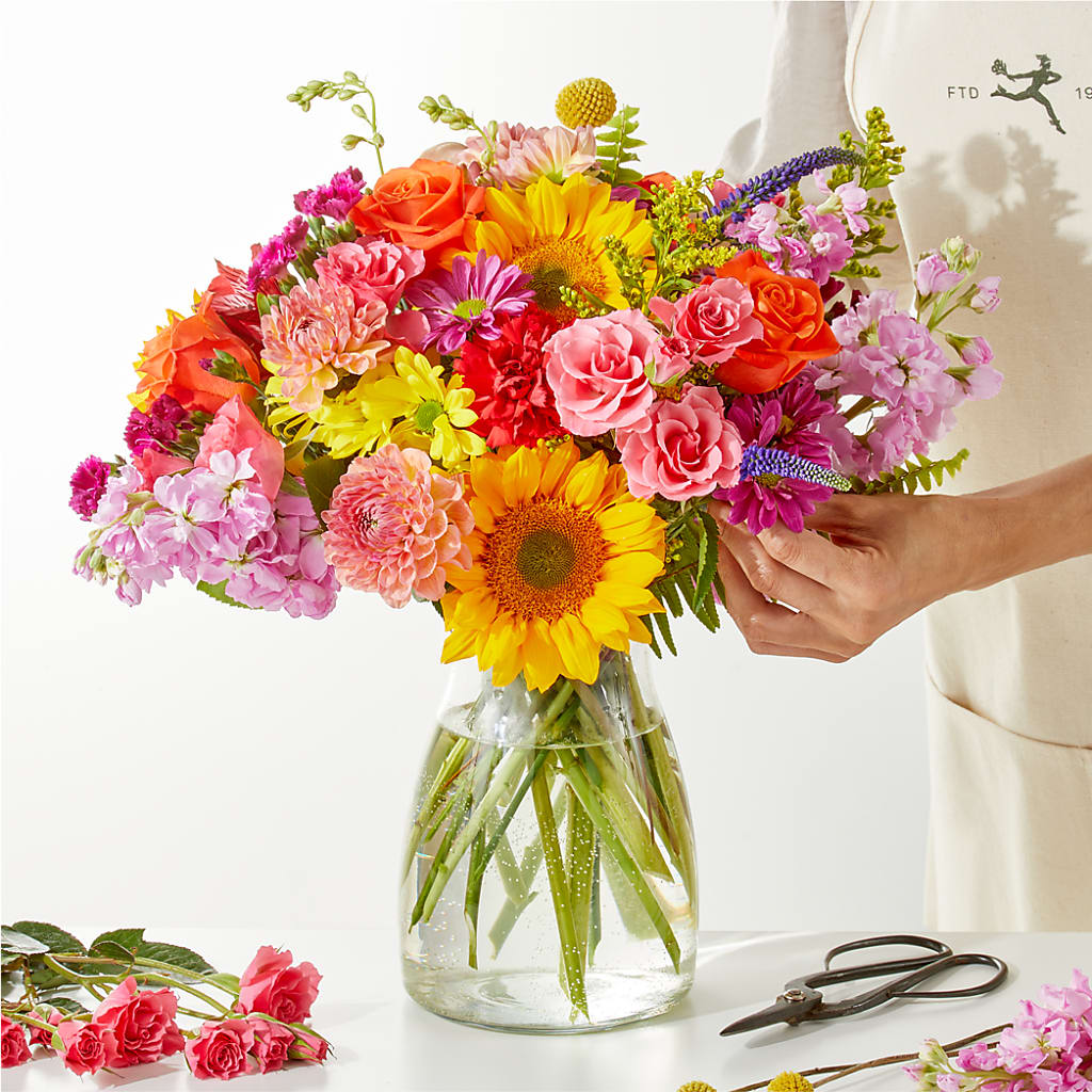Cue the Confetti - A Florist Original – J ALEXANDER'S FLORIST, Jackson MI