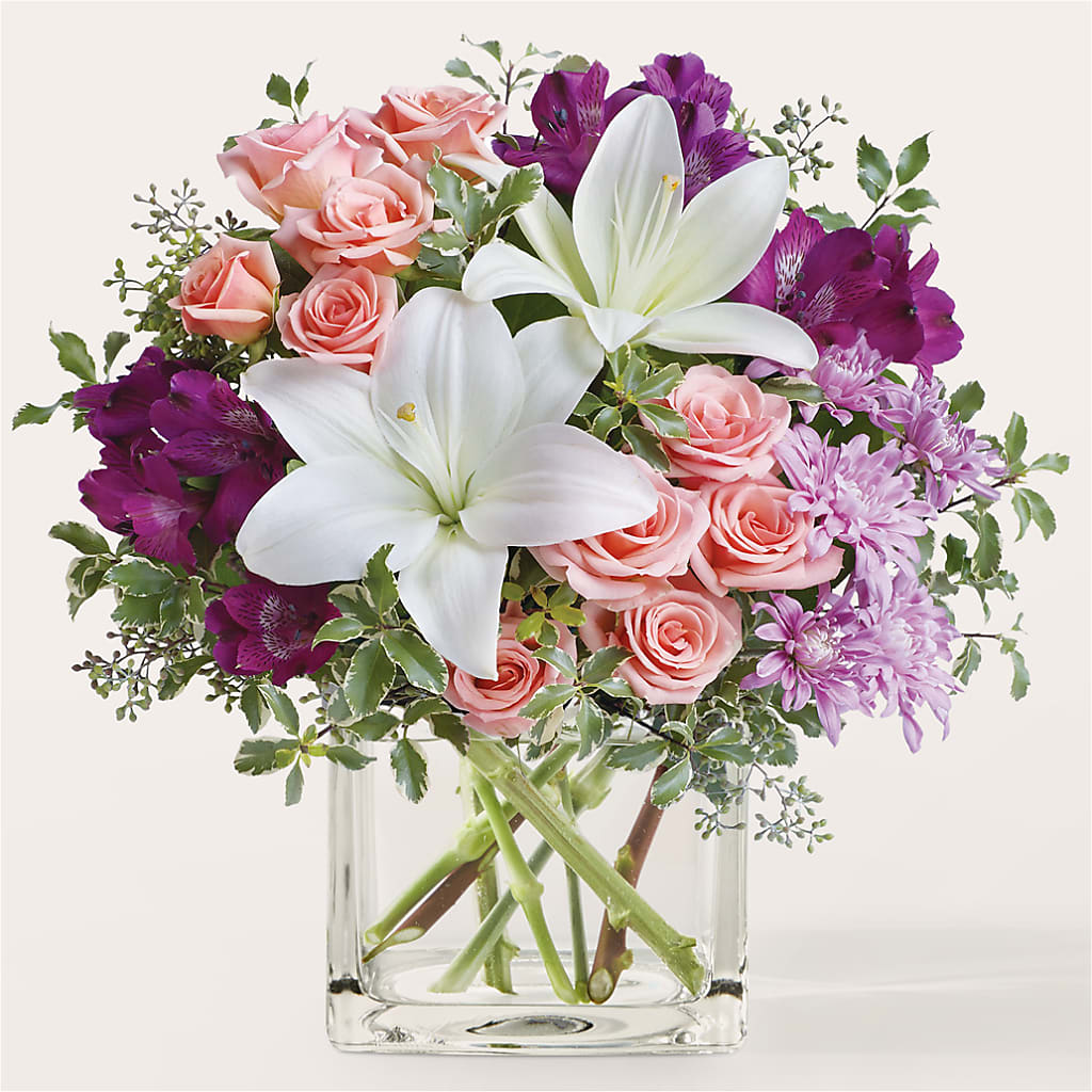 Mani Pedi Bouquet – J ALEXANDER'S FLORIST, Jackson MI