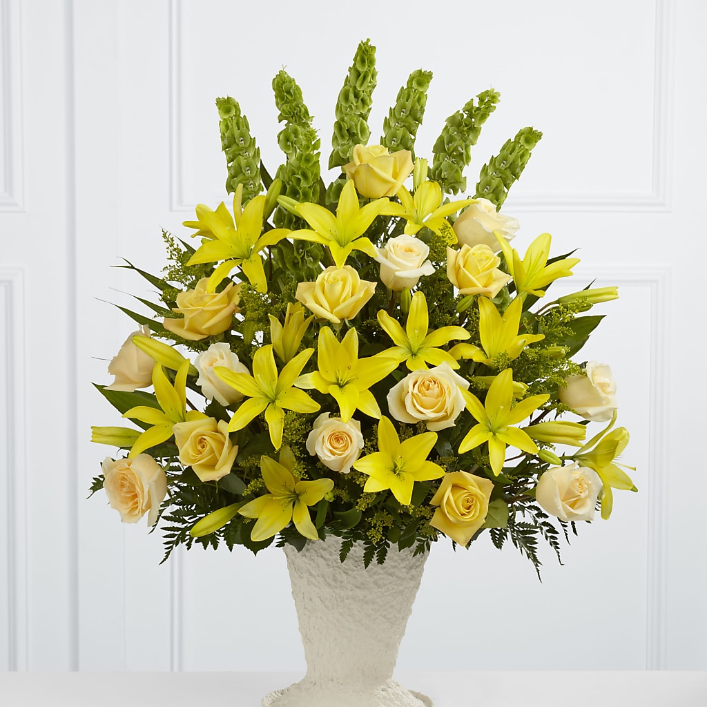 Golden Memories Arrangement – J ALEXANDER'S FLORIST, Jackson MI