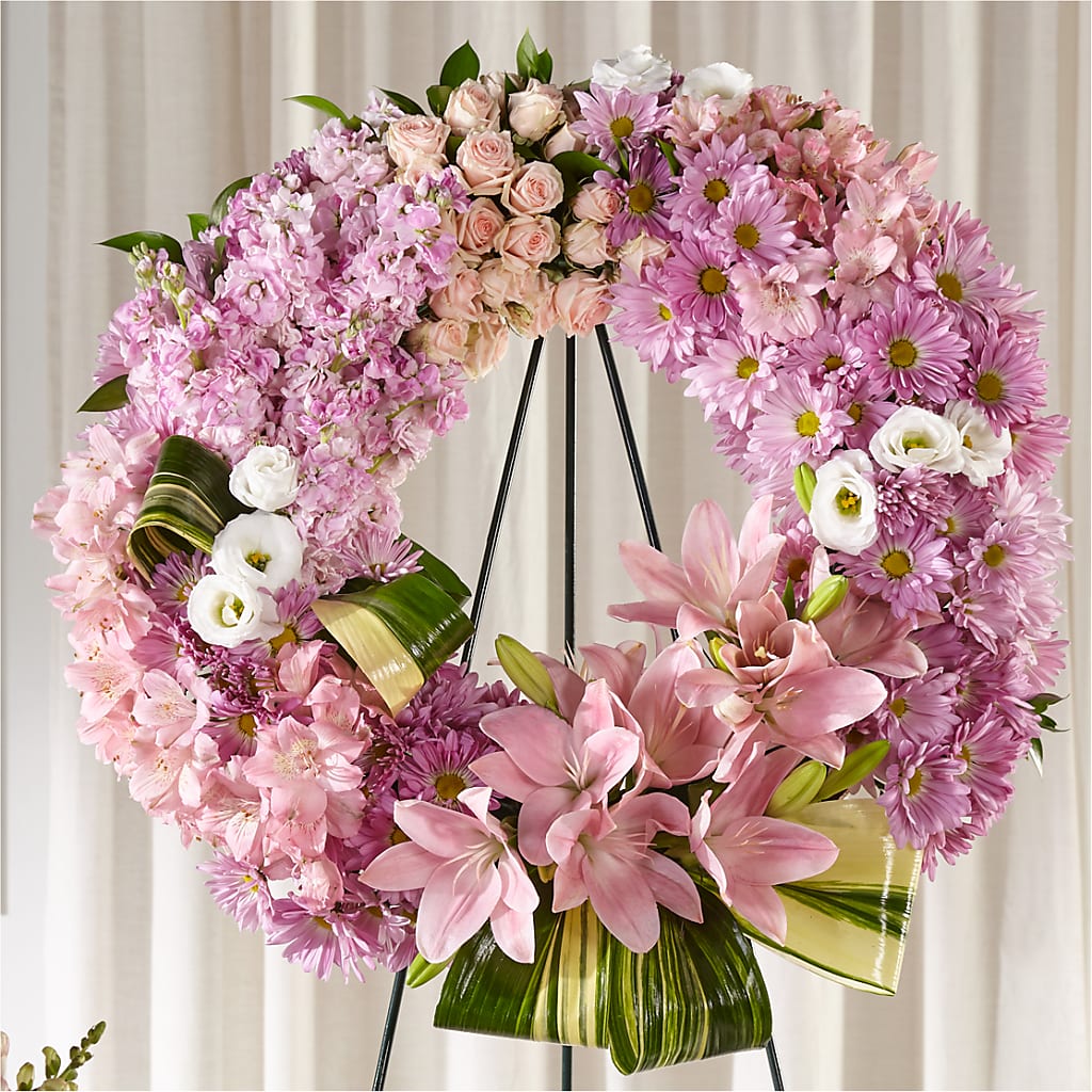 Gift of Warmth Wreath – J ALEXANDER'S FLORIST, Jackson MI