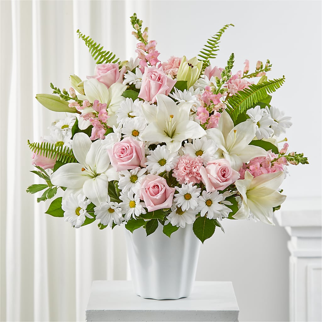 Soft Touch Tabletop Basket – J ALEXANDER'S FLORIST, Jackson MI