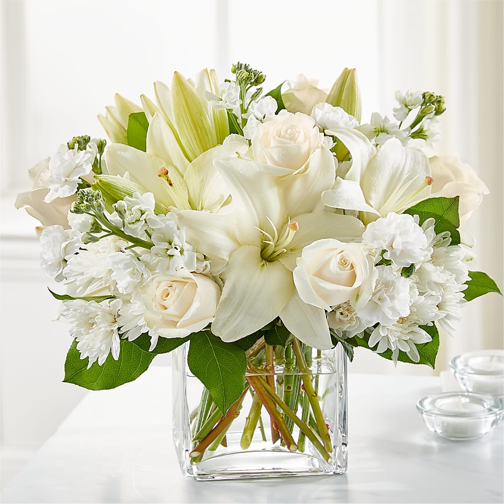 Gentle Breeze Bouquet – J ALEXANDER'S FLORIST, Jackson MI