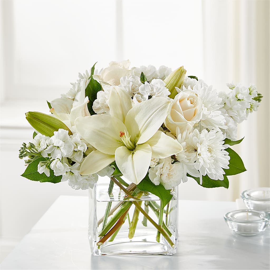 Gentle Breeze Bouquet – J ALEXANDER'S FLORIST, Jackson MI