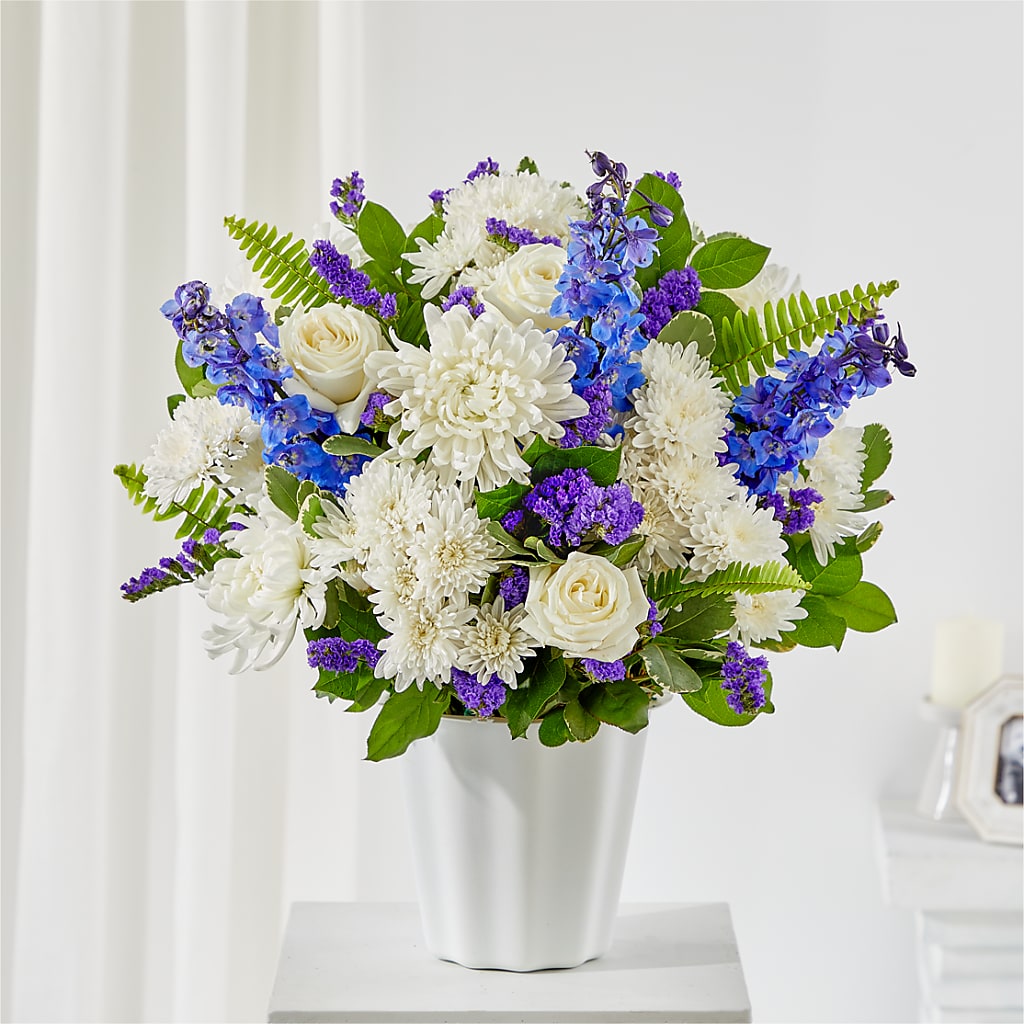 Hold Dear Tabletop Basket – J ALEXANDER'S FLORIST, Jackson MI