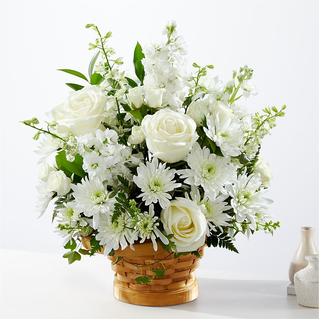 Heartfelt Condolences Arrangement – J ALEXANDER'S FLORIST, Jackson MI