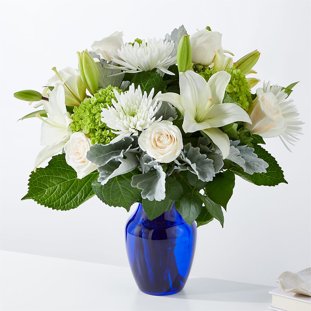Snowy Dreams Bouquet – J ALEXANDER'S FLORIST, Jackson MI