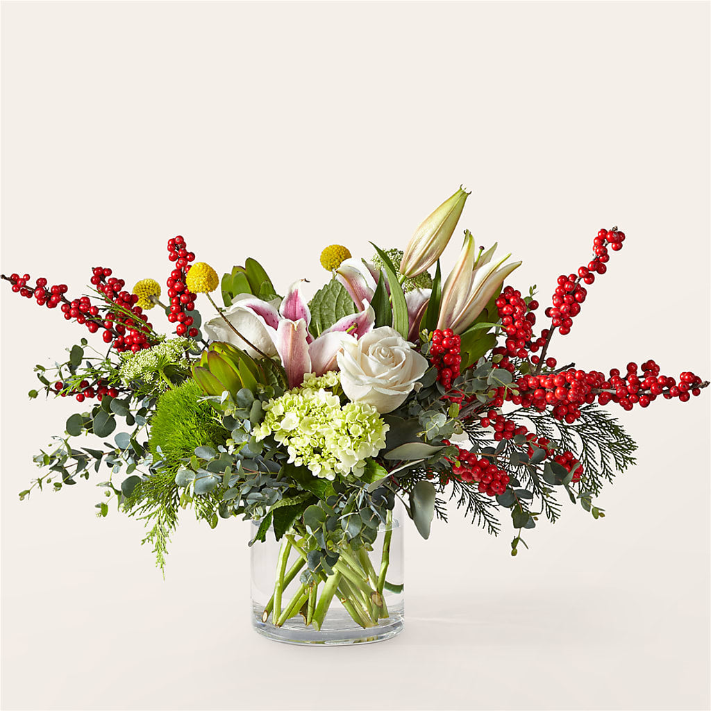Berry & Bright Bouquet – J ALEXANDER'S FLORIST, Jackson MI