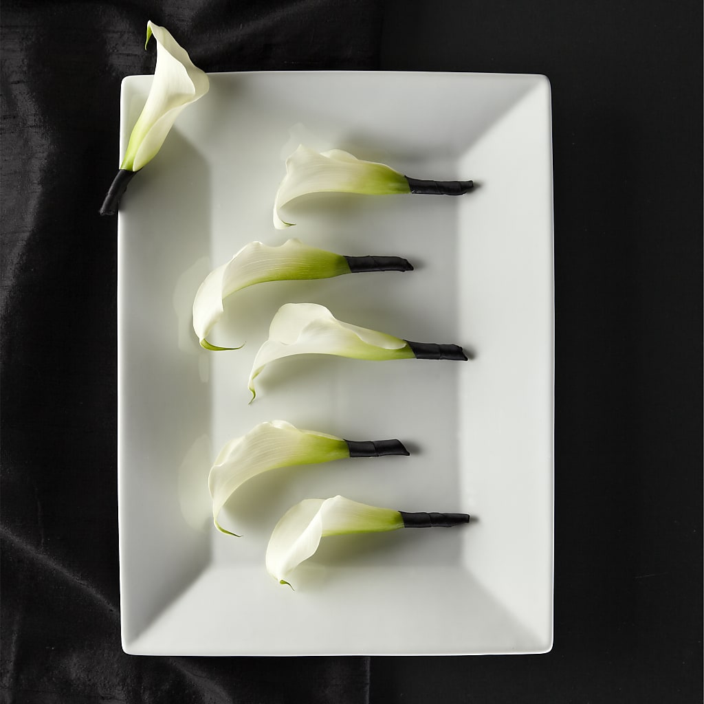 Calla Lily Promise Boutonniere – J ALEXANDER'S FLORIST, Jackson MI