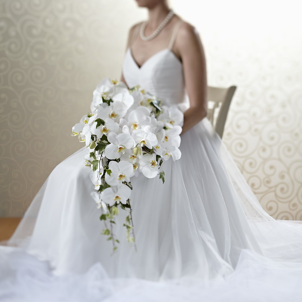 Classic White Bouquet – J ALEXANDER'S FLORIST, Jackson MI