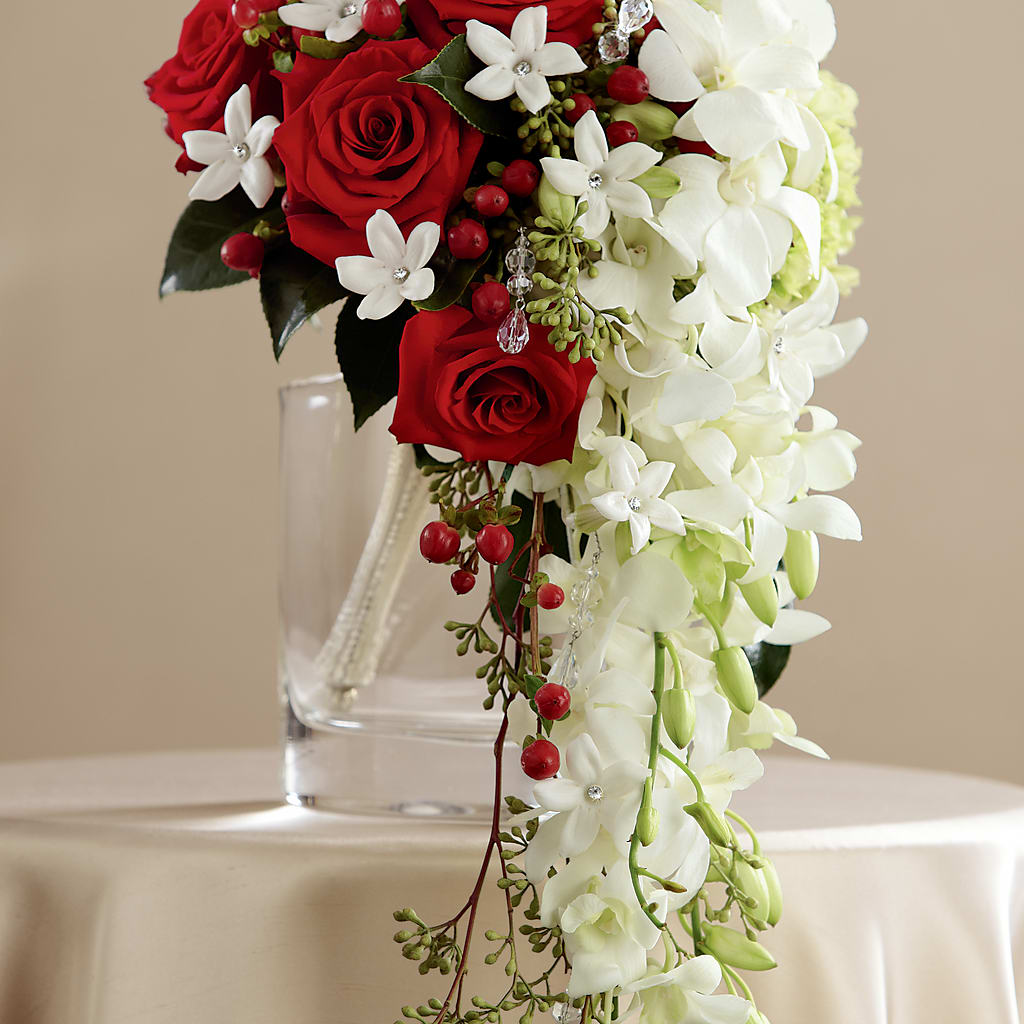 Here Comes the Bride Bouquet – J ALEXANDER'S FLORIST, Jackson MI