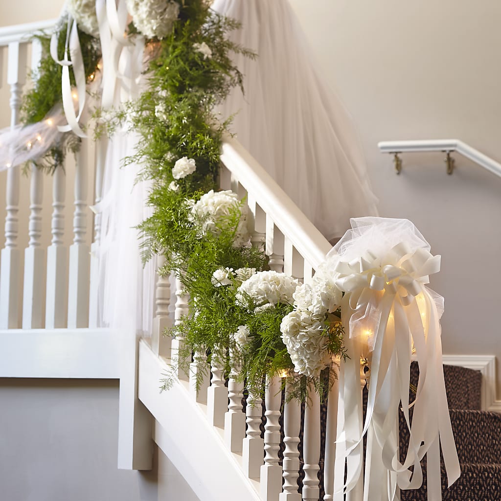 Champagne Dreams Garland – J ALEXANDER'S FLORIST, Jackson MI