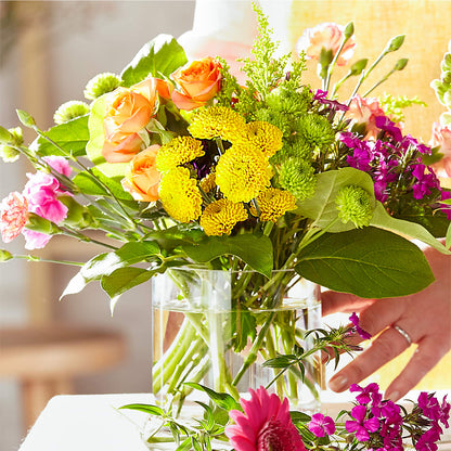 Bold & Bright – A Florist Original – J ALEXANDER'S FLORIST, Jackson MI