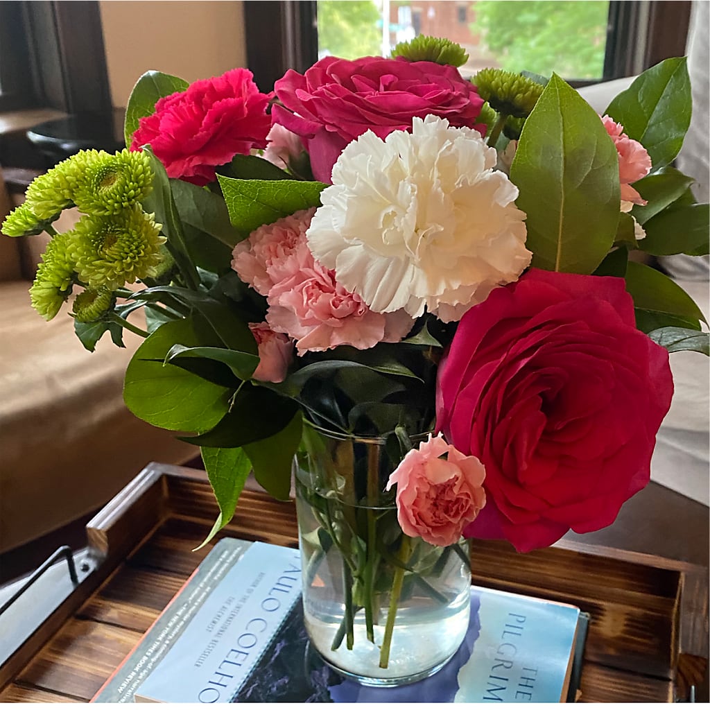 Sweet & Pretty Bouquet – J ALEXANDER'S FLORIST, Jackson MI