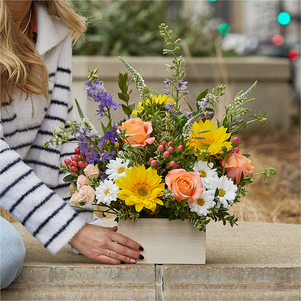 The Good Life Bouquet – J ALEXANDER'S FLORIST, Jackson MI
