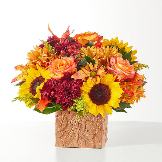 The Outdoors Bouquet – J ALEXANDER'S FLORIST, Jackson MI