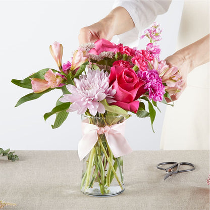 Pink Ribbon - A Florist Original – J ALEXANDER'S FLORIST, Jackson MI