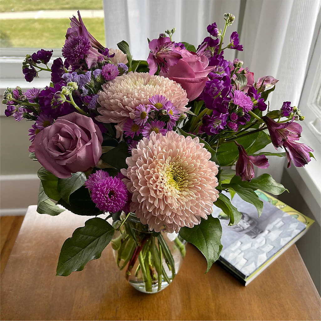 Ultraviolet Bouquet – J ALEXANDER'S FLORIST, Jackson MI