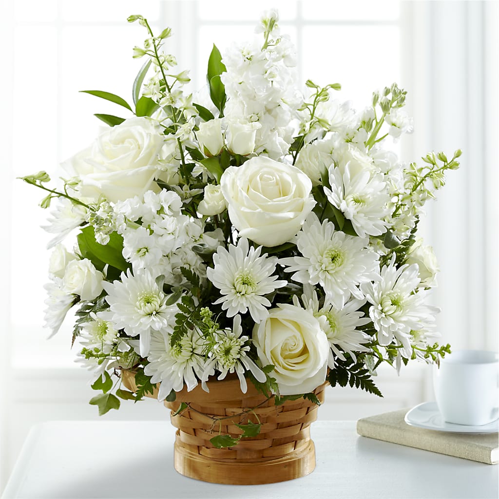Heartfelt Condolences Arrangement – J ALEXANDER'S FLORIST, Jackson MI