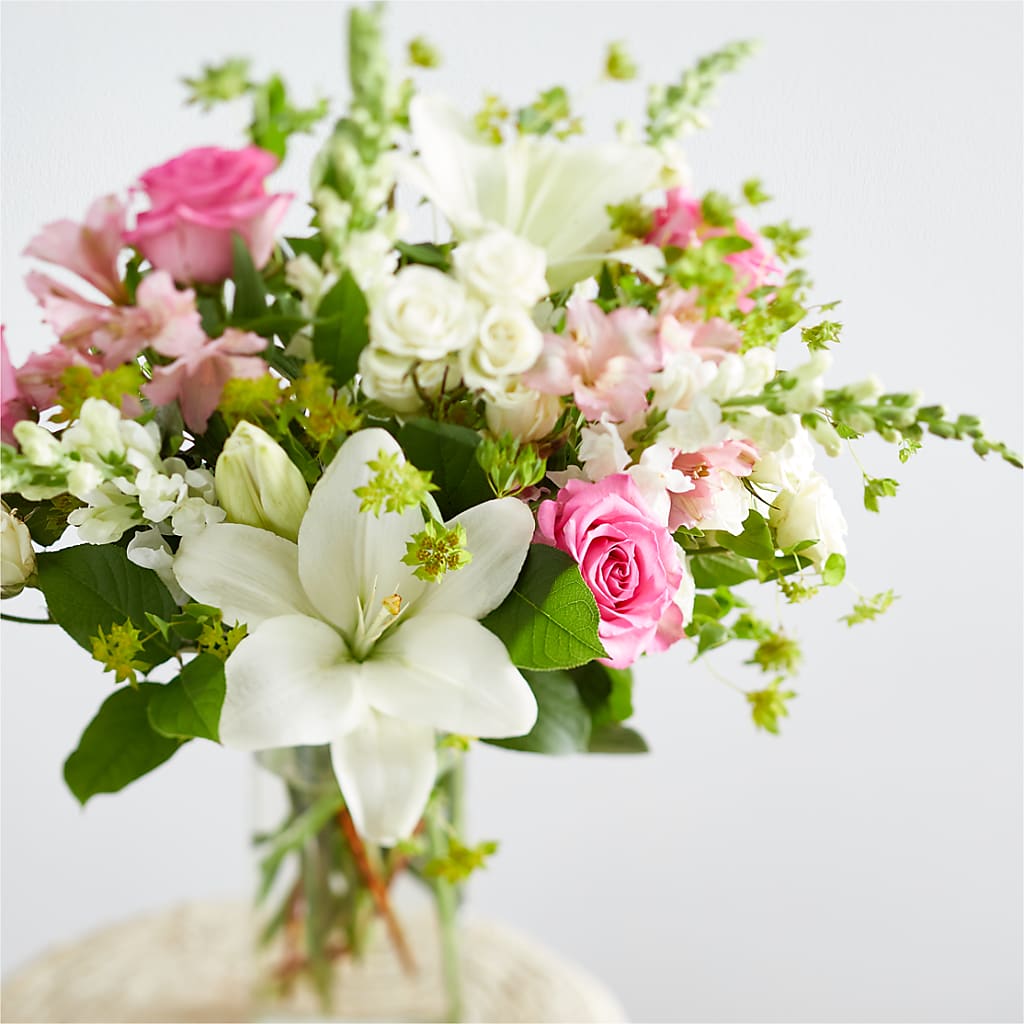 Fondly Bouquet – J ALEXANDER'S FLORIST, Jackson MI