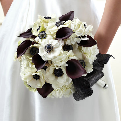 To Have and To Hold Bouquet – J ALEXANDER'S FLORIST, Jackson MI
